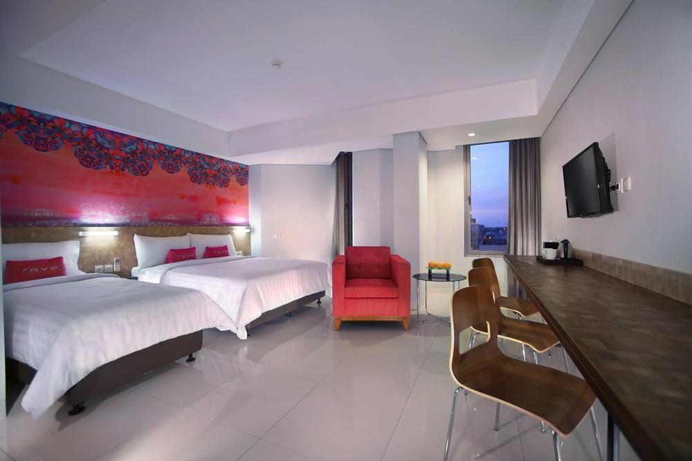 Aston Inn Pantai Losari נקסר מראה חיצוני תמונה