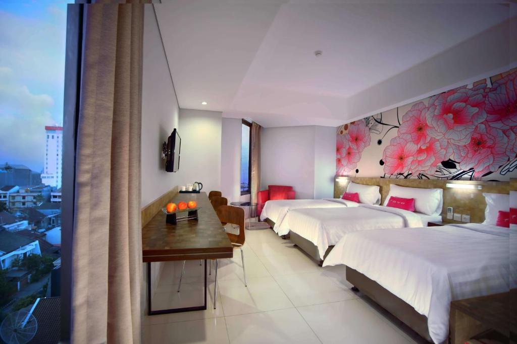 Aston Inn Pantai Losari נקסר מראה חיצוני תמונה