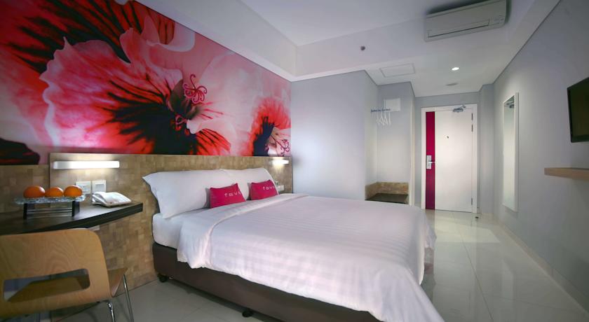 Aston Inn Pantai Losari נקסר מראה חיצוני תמונה