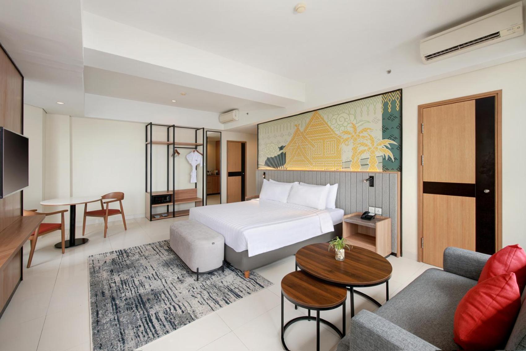 Aston Inn Pantai Losari נקסר מראה חיצוני תמונה