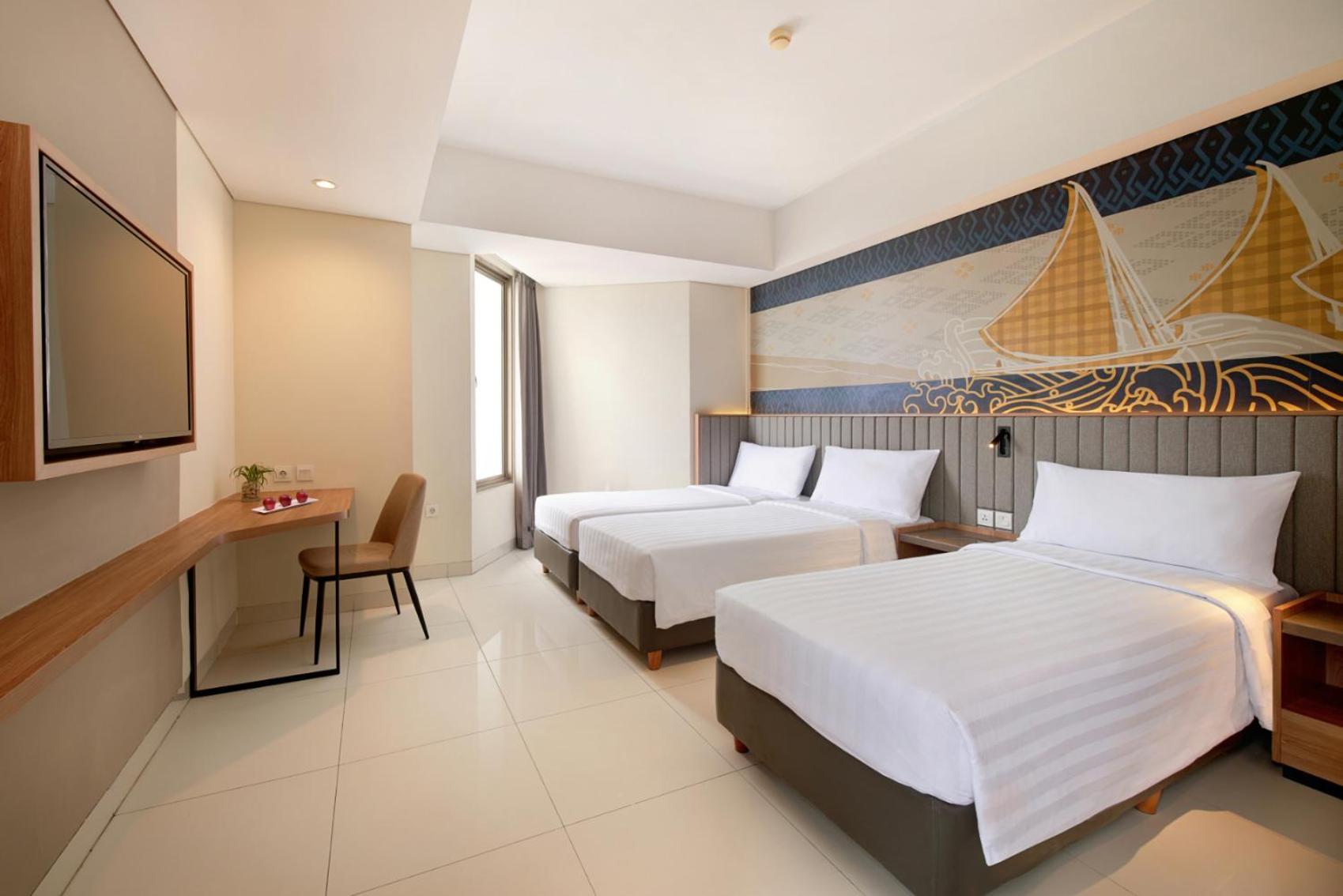 Aston Inn Pantai Losari נקסר מראה חיצוני תמונה