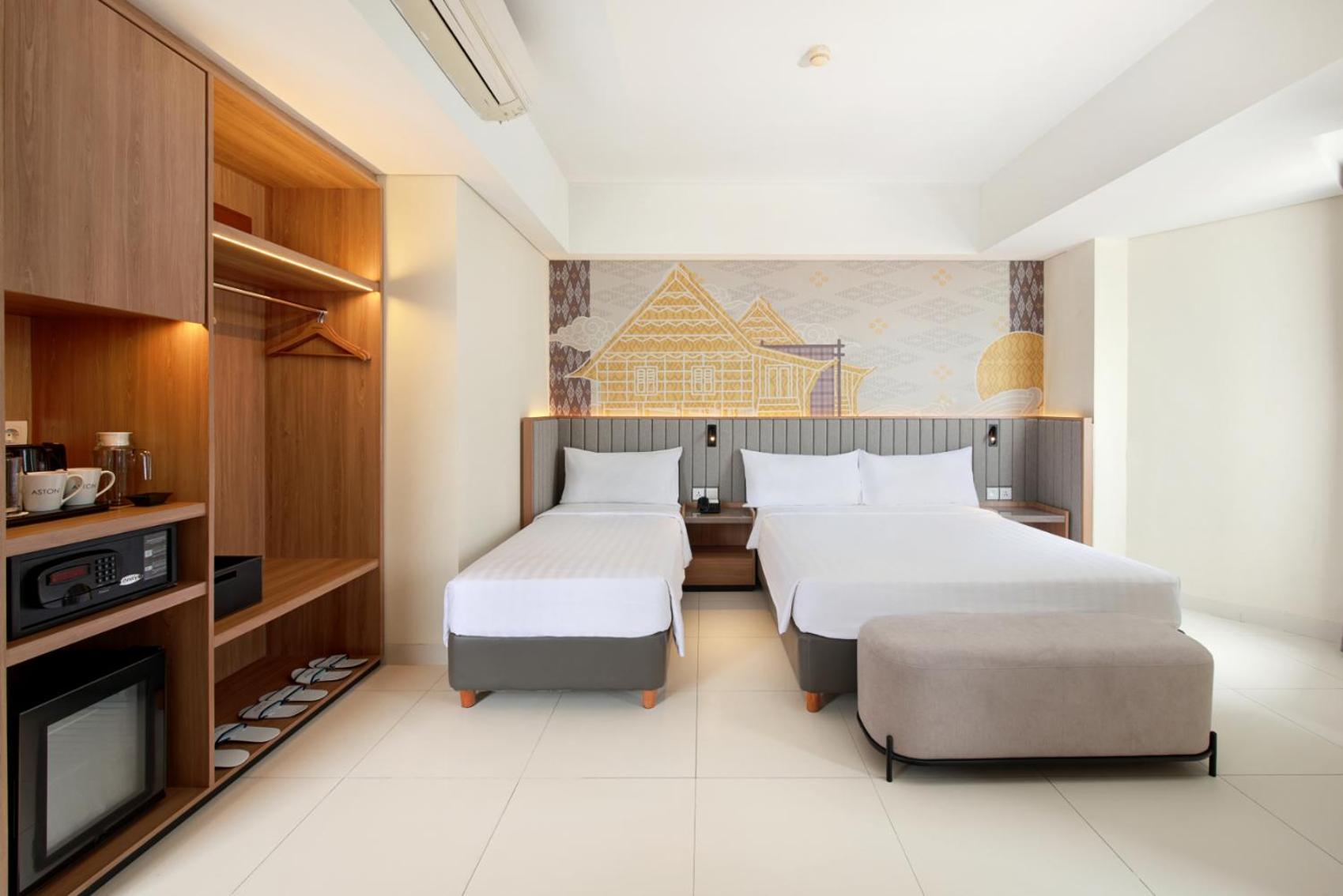 Aston Inn Pantai Losari נקסר מראה חיצוני תמונה