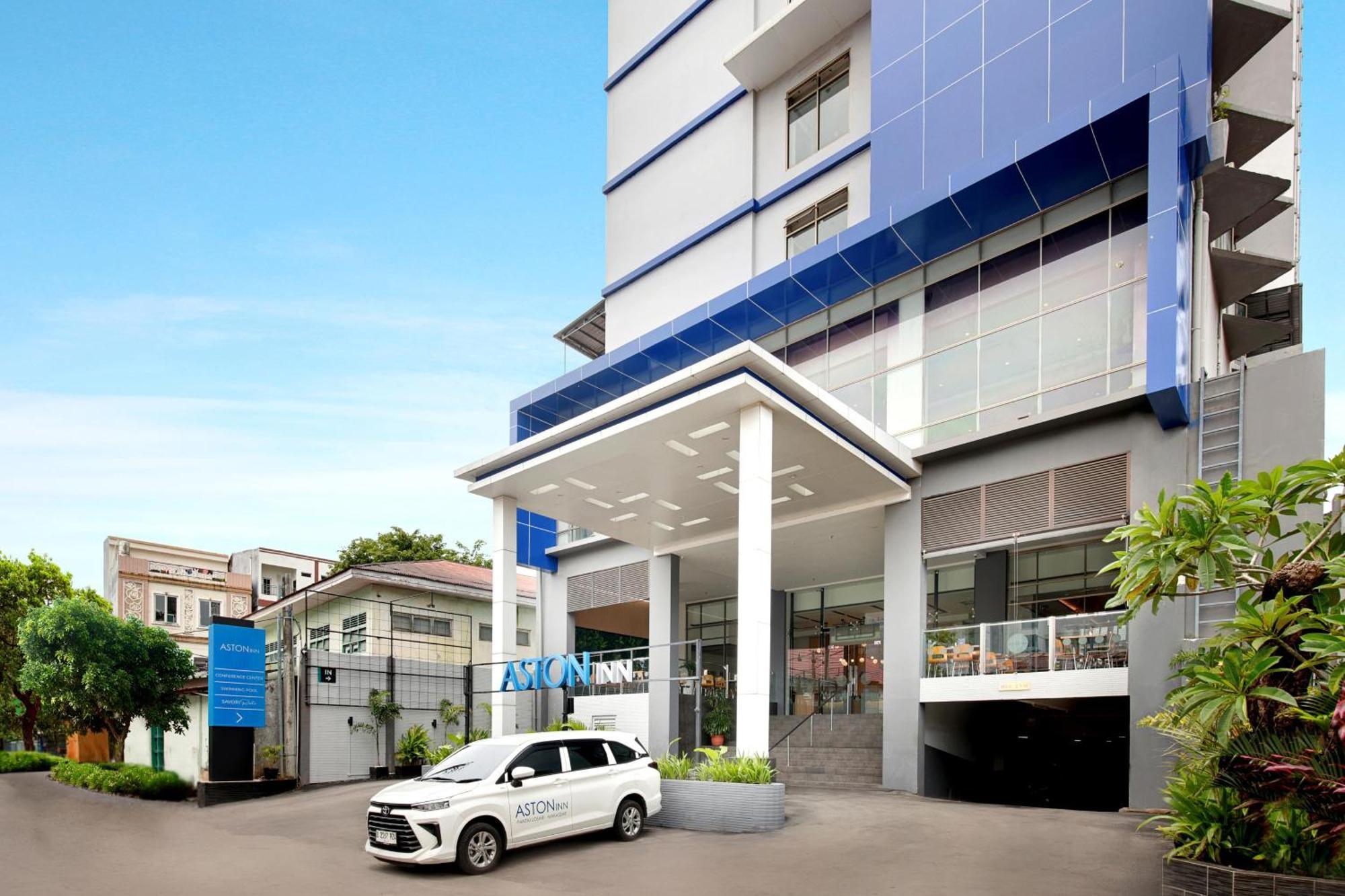 Aston Inn Pantai Losari נקסר מראה חיצוני תמונה